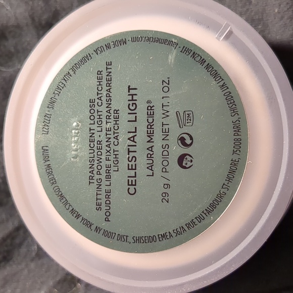 Laura Mercier Translucent Loose Setting Powder Light Catcher CELESTIAL LIGHT - Picture 2 of 8